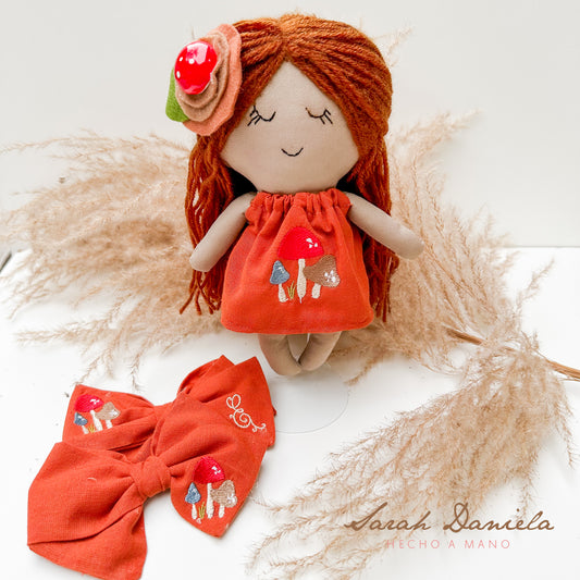 Muñeca Hecha a Mano - Naranja