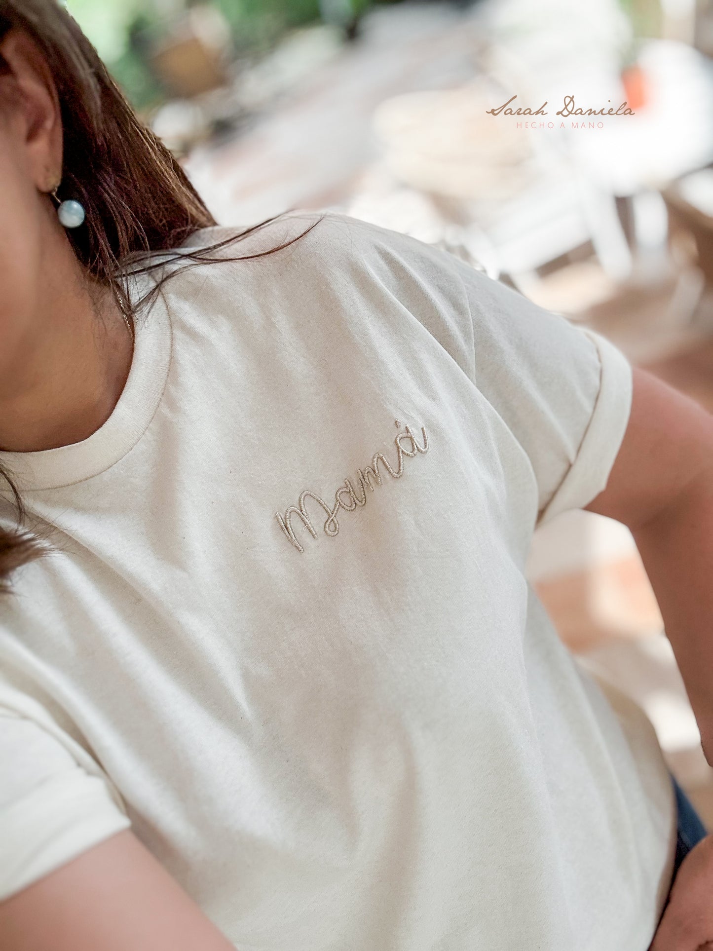 T-shirt con bordado 3D para mamá