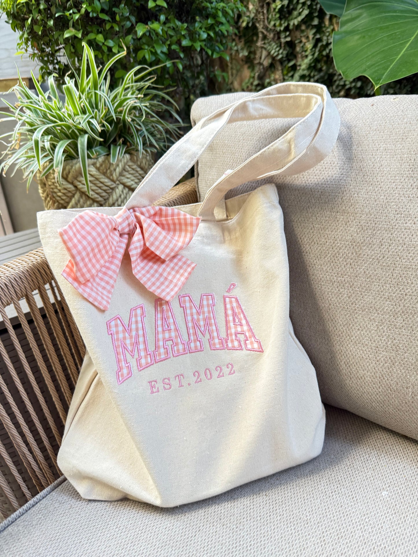 Bolso con Bordado mami e hija